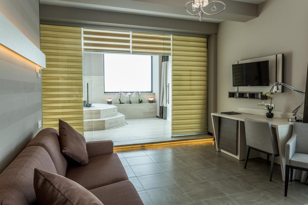 New Splendid & - Adults Only 4*