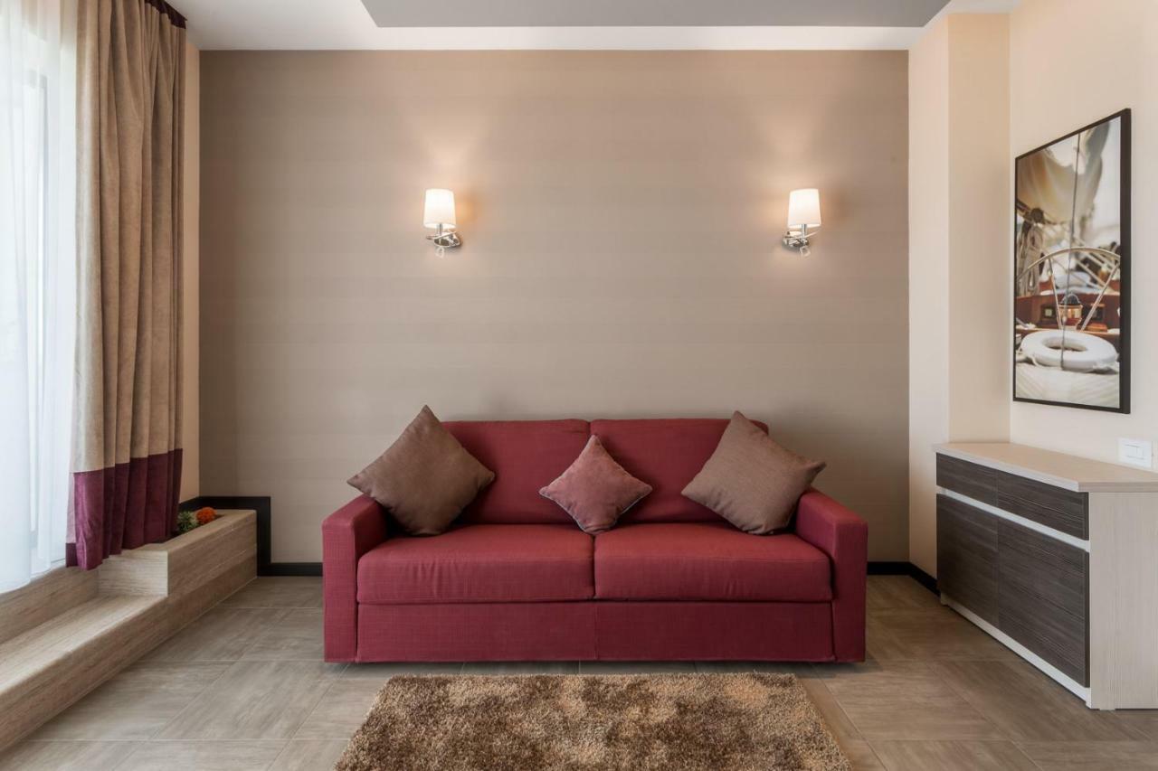 New Splendid & - Adults Only Mamaia